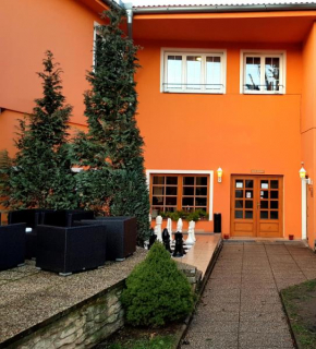  Hotel Santo  Мельник